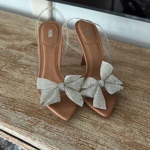 Zara Tan and Silver Heels with Statement Bow